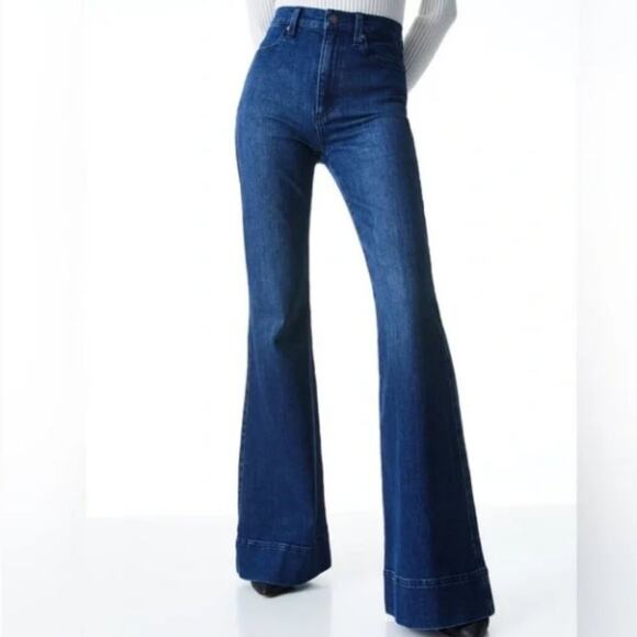 Alice + Olivia Beautiful High Rise Bellbottom Flare in Love Train Jeans Size 28 - Picture 1 of 11